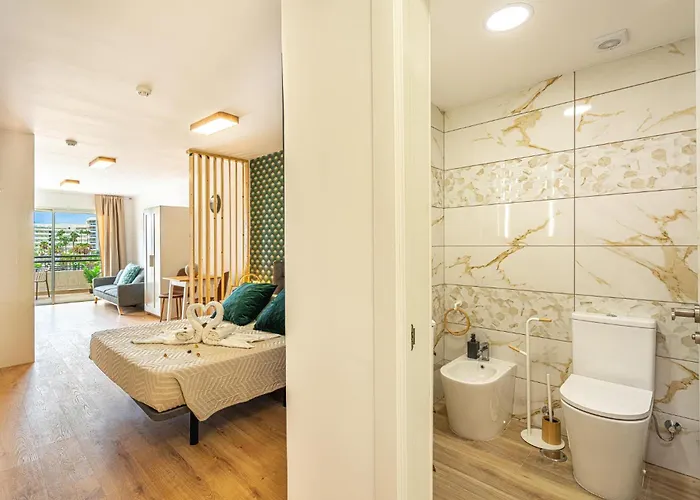 Апартаменты Luxury 1 Ocean View Wifi Free *