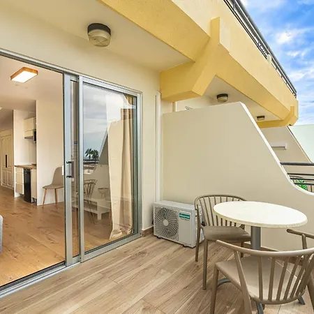 Luxury 1 Ocean View Wifi Free אדחה